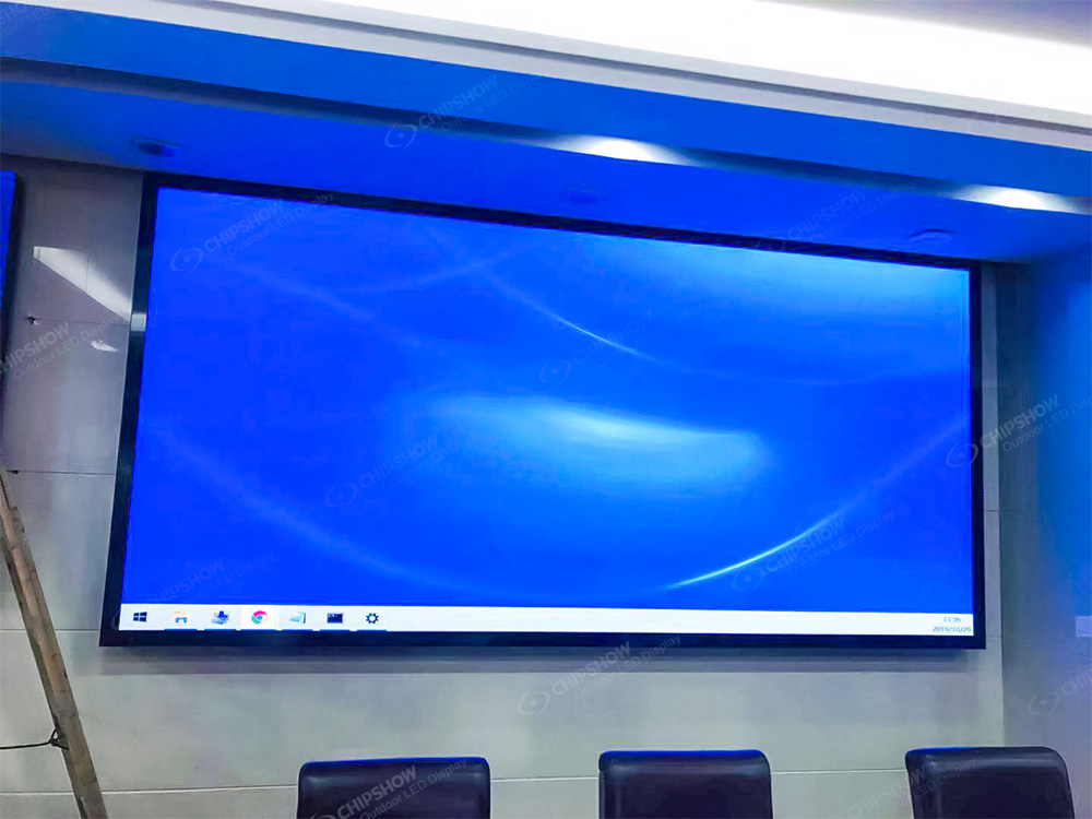 Kapalı küçük adımlı ekran