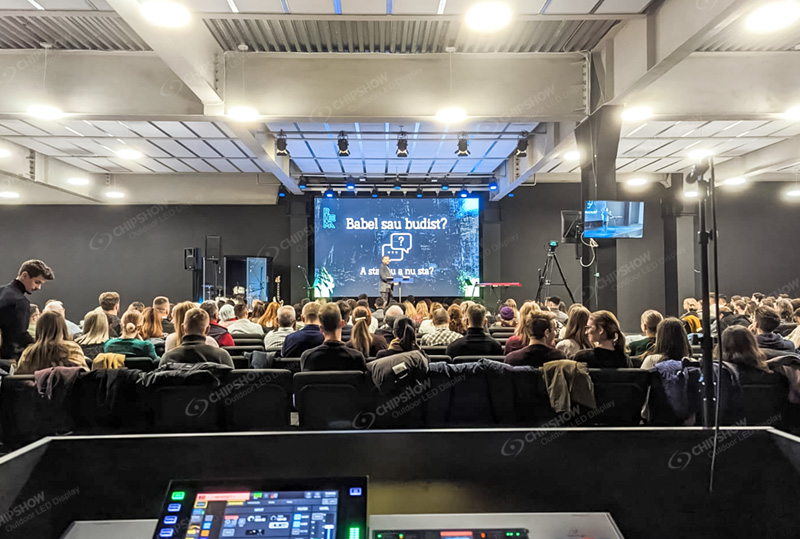 Konferans odası için C-Lite P3.91 iç mekan LED ekranı
        